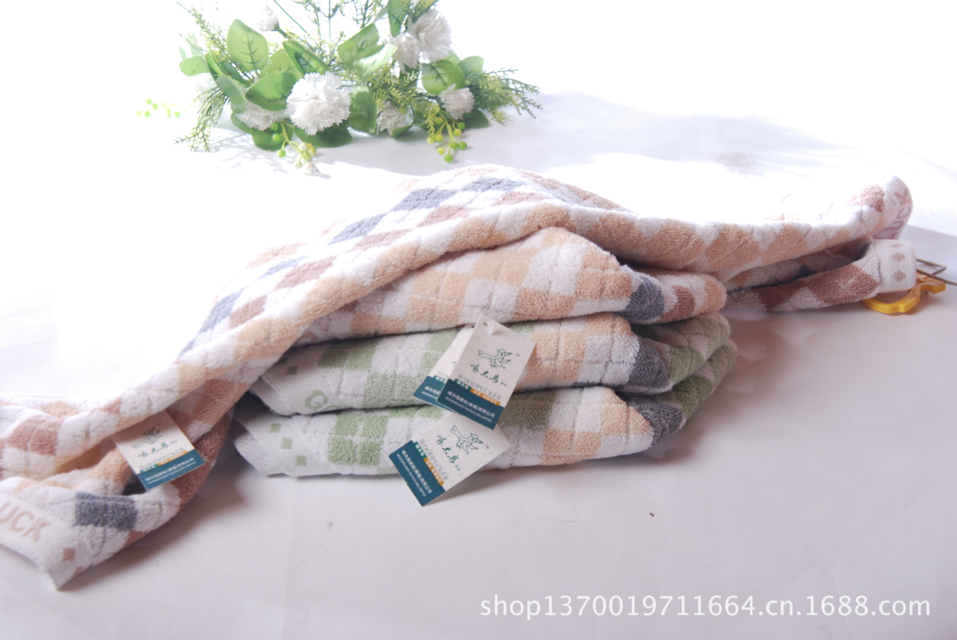 纯棉菱形格毛巾 批发毛巾