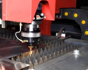 激光切割机-佛山激光切割厂家 CO2激光切割机