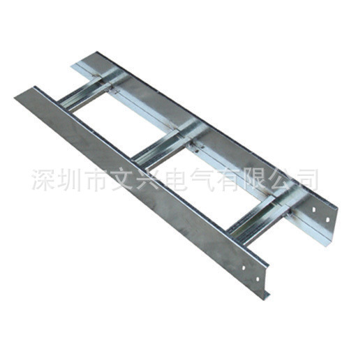 610845140_1352495374