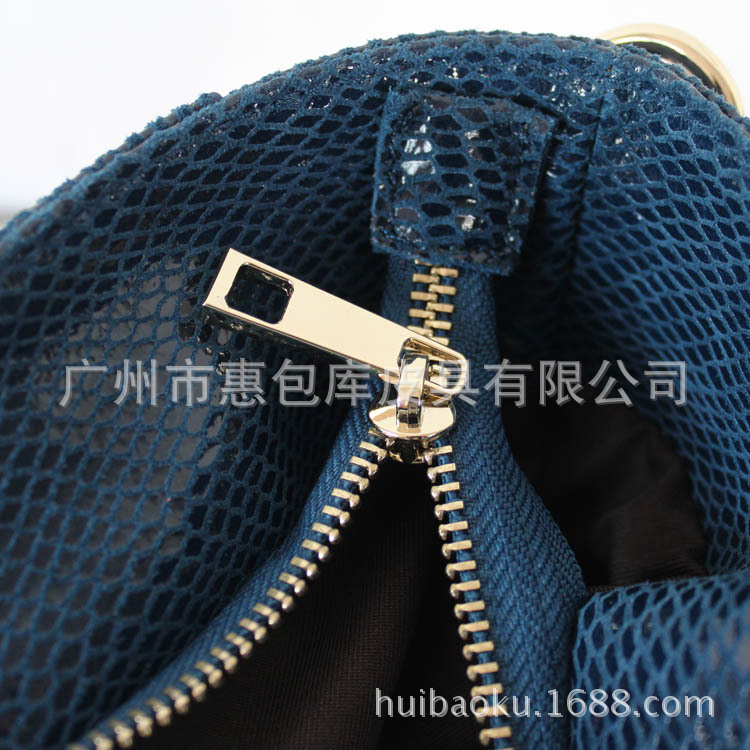 H103002 (10)