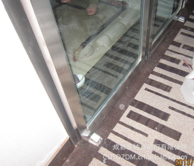 龙泉酒店客房密码门13