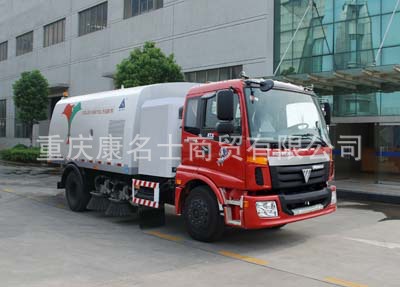 三力CGJ5168TSL扫路车ISDe210东风康明斯发动机