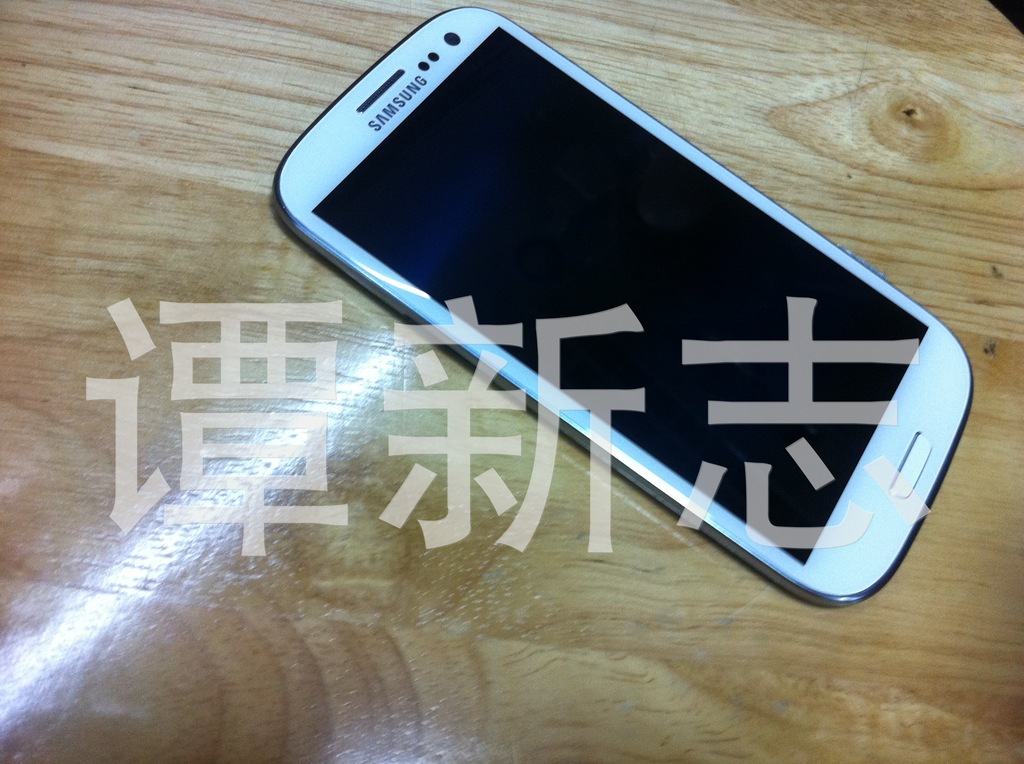 【Samsung Galaxy SIII原装白色液晶总成 边框