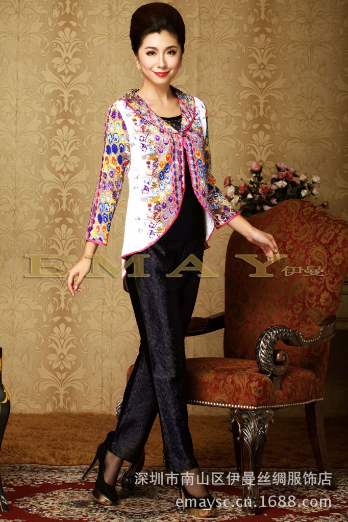 伊曼丝绸服饰<em>中老年</em>女式<em>外套秋冬</em>新品一粒扣爆