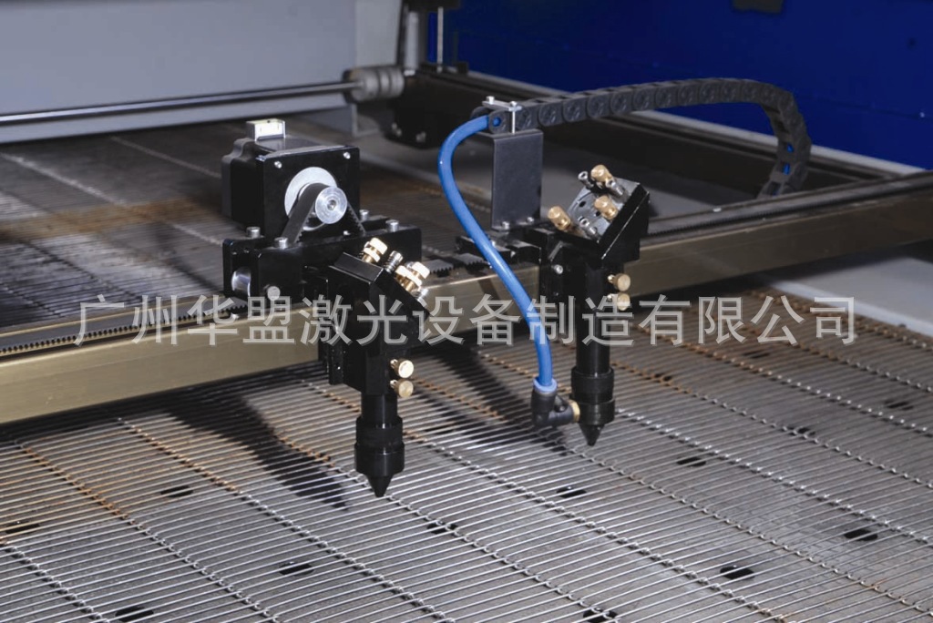 华盟hm-1810型家纺面料自动送料激光切割机