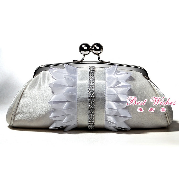 8268ivory0at