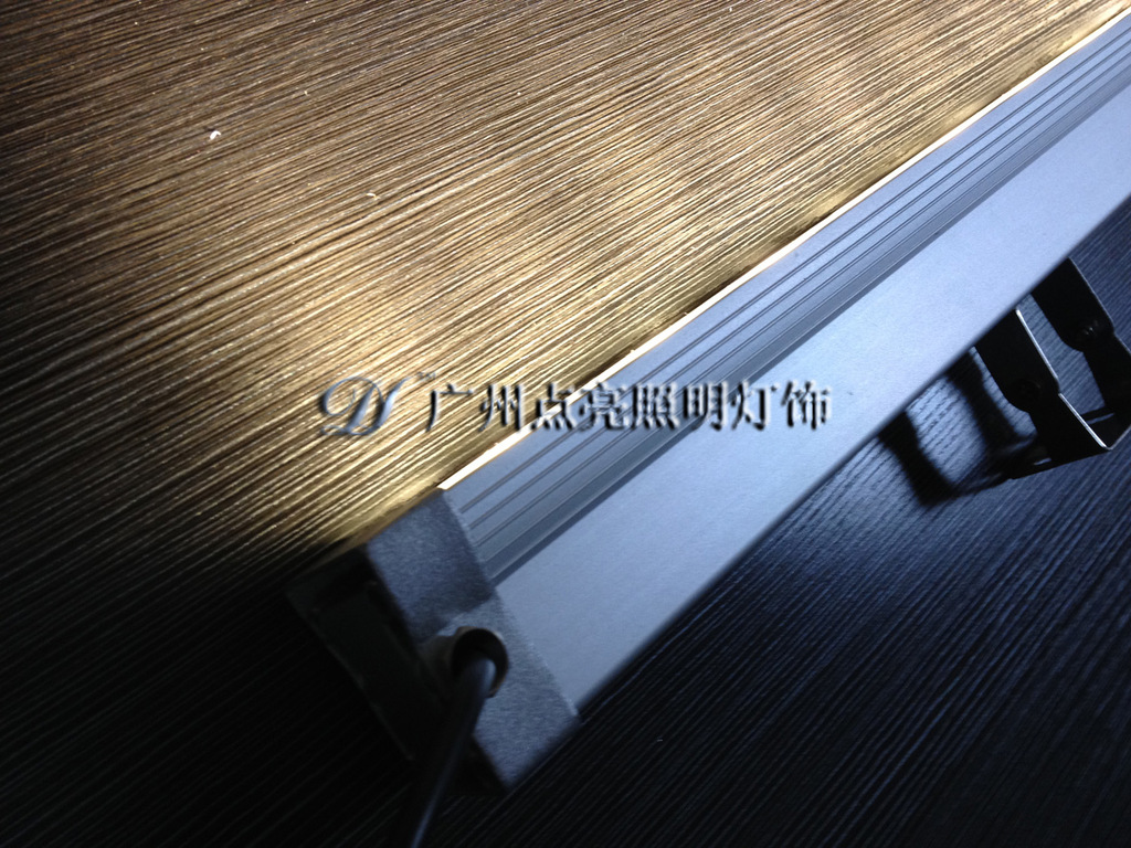 DL-DGLXQD-002 大功率洗墙灯18W、24W 00