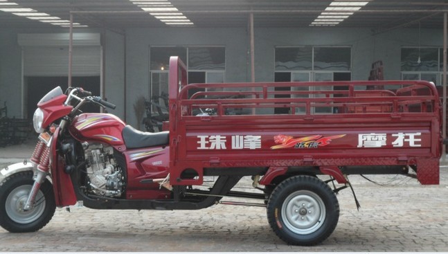 隆鑫路悦 正品隆鑫三轮车 半封闭带自卸摩托三轮车 农用车图片,隆鑫路