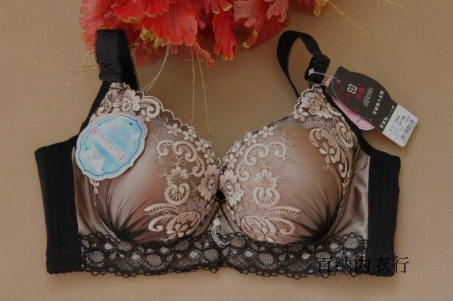 【【正品】<em>芳倩</em>珠柔油袋丰胸调整聚拢型<em>文胸</em>B