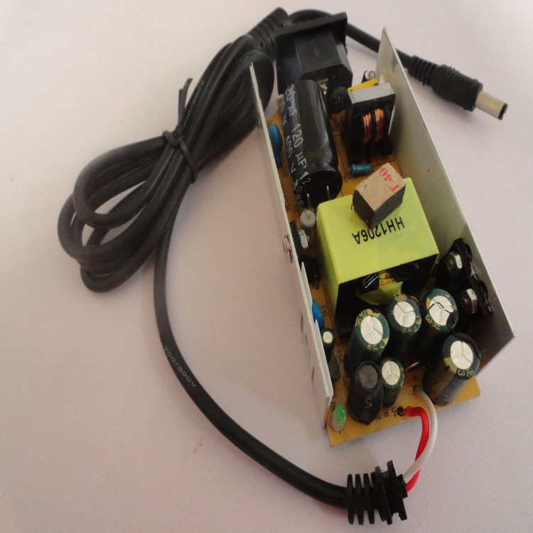 12v6a桌面式电源适配器开关电源