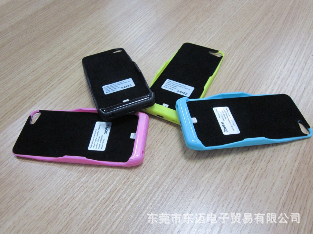 iphone5 touch 顏色很多，款式也非常的