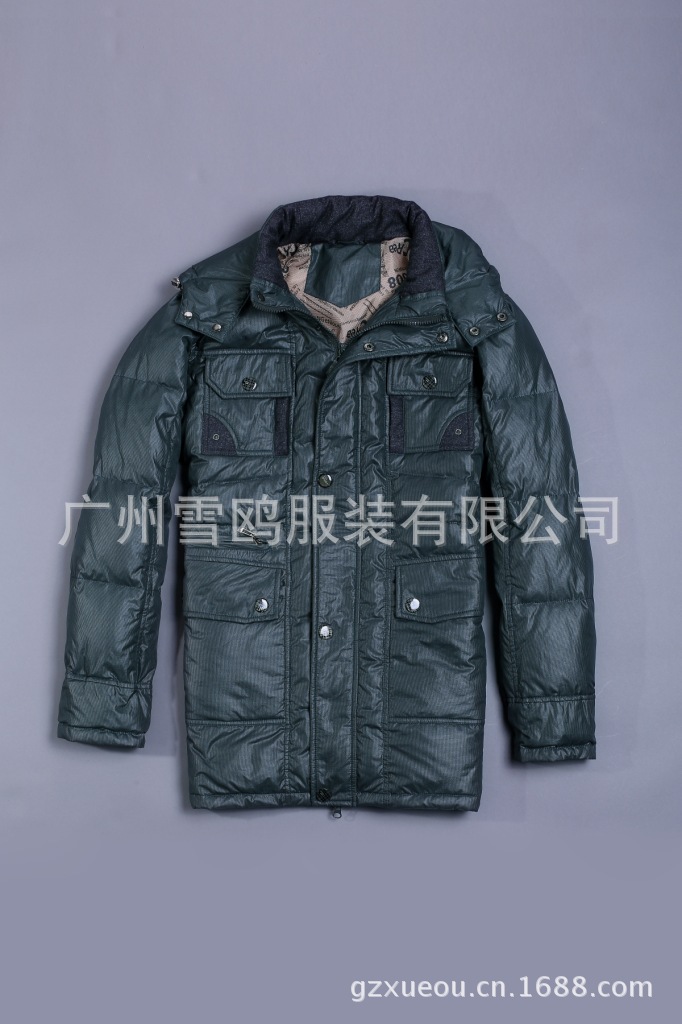 广州羽绒服厂家,直销,批发,纯鸭绒,欢迎来样 图