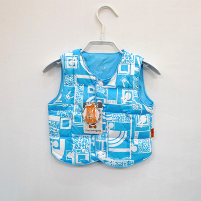 【2013新款 糖果色儿童<em>卡通羽绒马甲</em> 童装<em>批发</em>