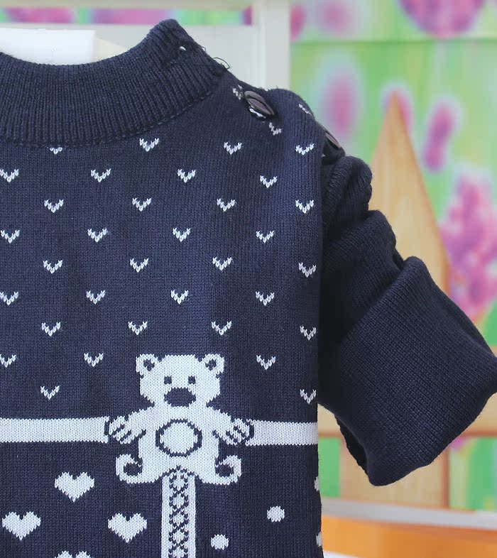 【宸逸两个<em>小熊卡通图案宝宝毛衣</em>,线衣,一手2
