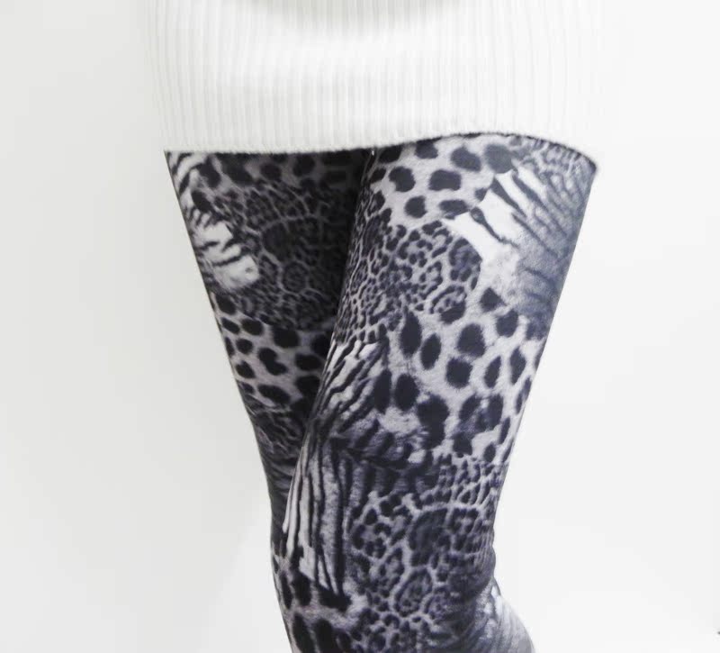 <em>星期六女裤</em> 新款加厚打底裤 保暖打底裤批发 性