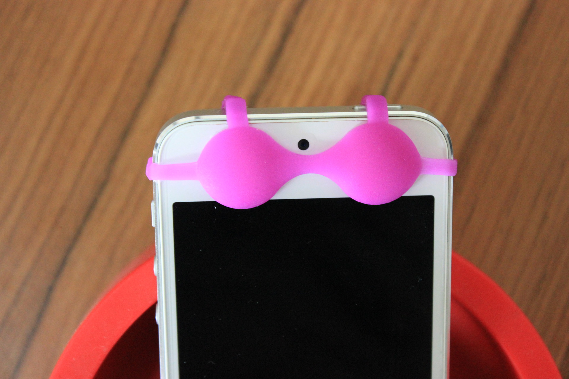 【性感手机<em>硅胶文胸</em> 护理时尚 硅胶<em>生产厂家</em>】