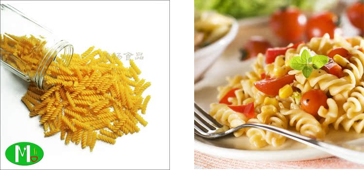   材料:螺旋面(fusilli)100g,鲜虾3条,花椰菜朵,碎洋葱少许