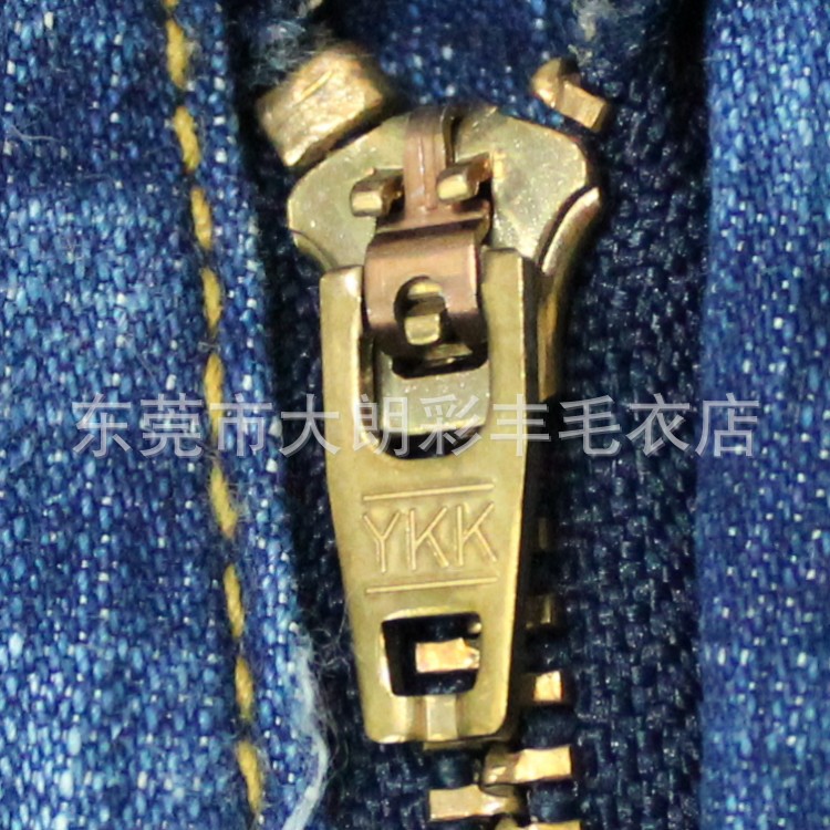 批发采购女式牛仔裤-原单肥婆大码宽松绣花牛