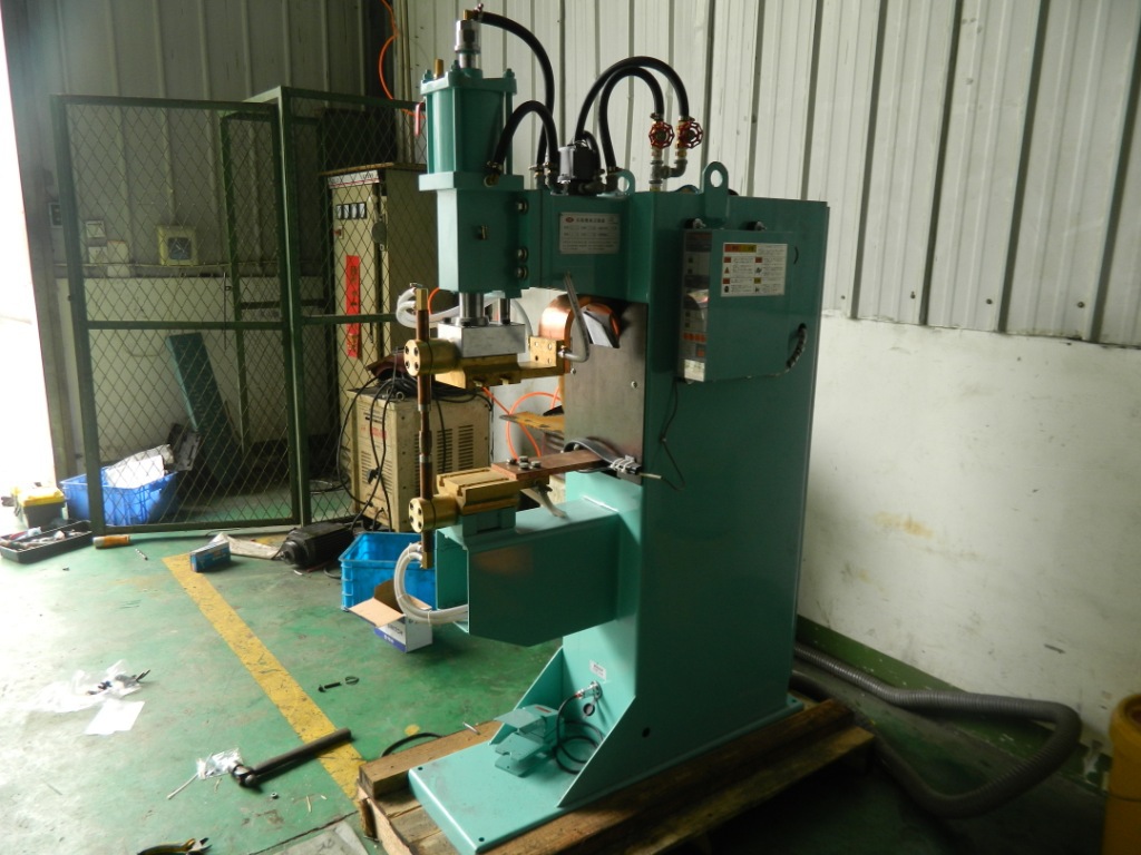 点焊机-查找成果-乐久网络精选商家