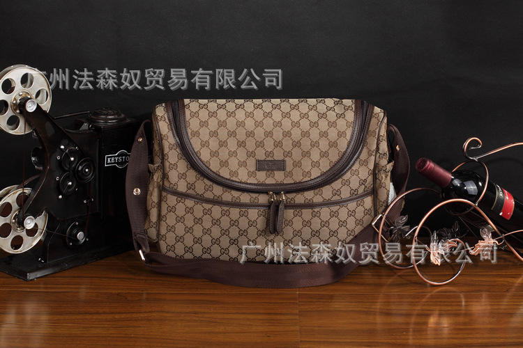 GUCCI 123326  咖啡色 (3)