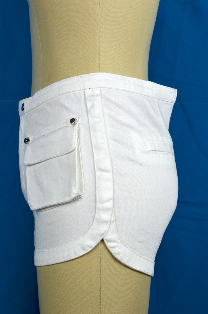 【<em>春夏</em>装<em>休闲短裤女</em>牛仔裤韩版超短裤潮显瘦宽