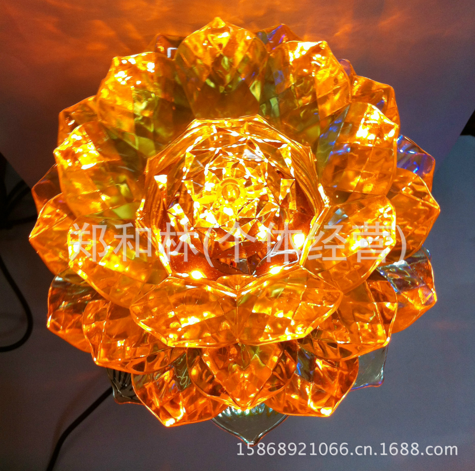 莲花灯念佛机 唱佛机 会转动的莲花灯 黄色