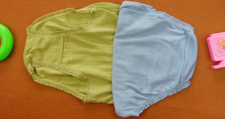 動物 女童三角褲 綠色+藍色 前7