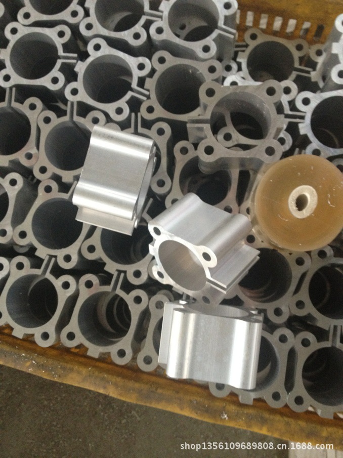 DSJCA69{D]5E[{I9Y1A~NWE