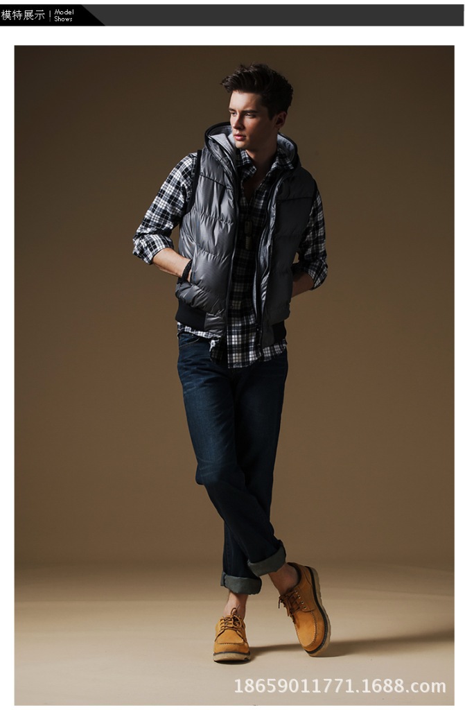 2013动感<em>车</em>品牌休闲运动<em>马甲</em>拉链带帽厂家大