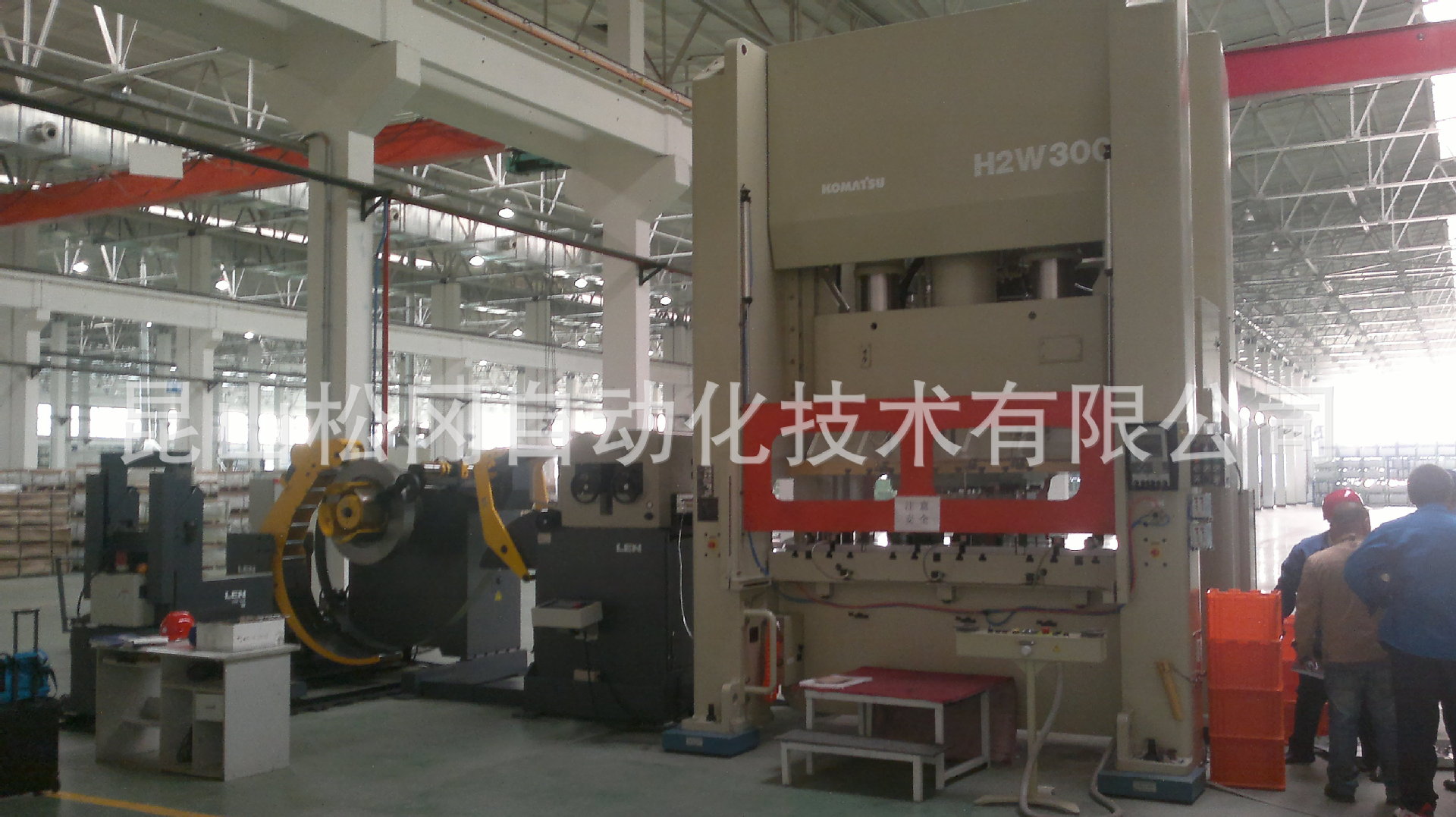 小松冲床 H2W系列200T~300T 日本小松压力机 闭式双轴伺服冲压机