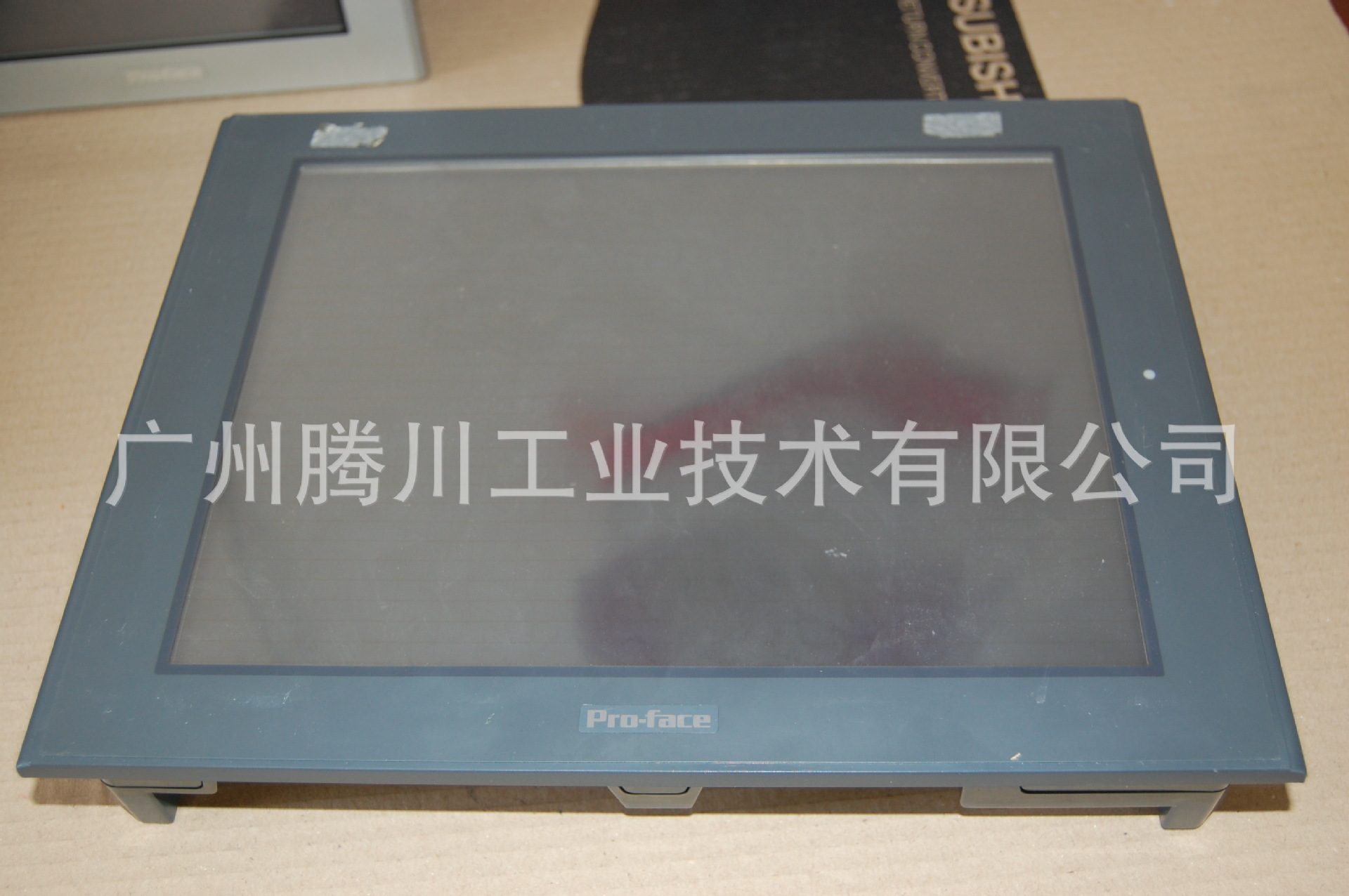 【特价供应Pro-face 触摸屏 GP2500-TC41-24