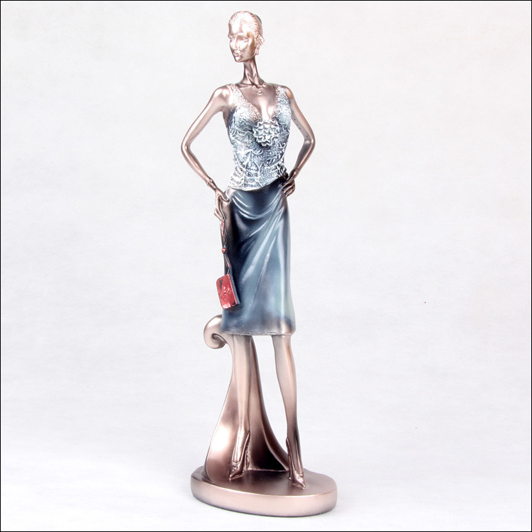 【mettle 树脂工艺品摩登女郎 T台模特 摆件 家