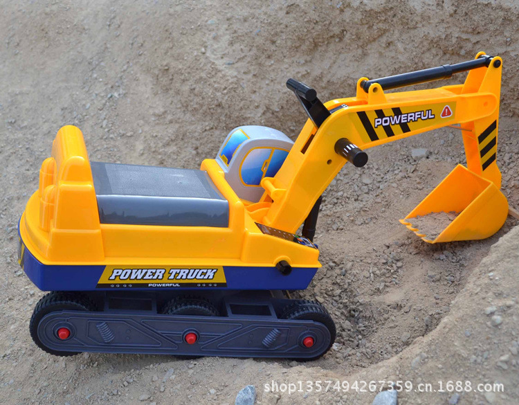 挖掘机可坐可骑 六轮勾机挖土机 儿童玩具车惯
