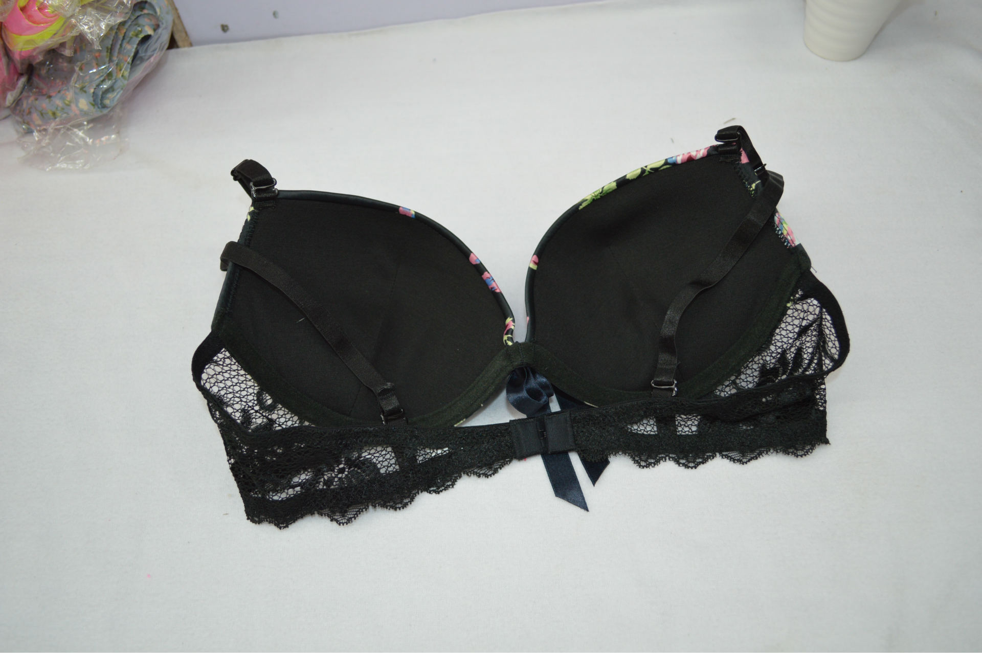 国原单花朵蕾丝性感少女内衣丁字裤可爱<em>文胸</em>套