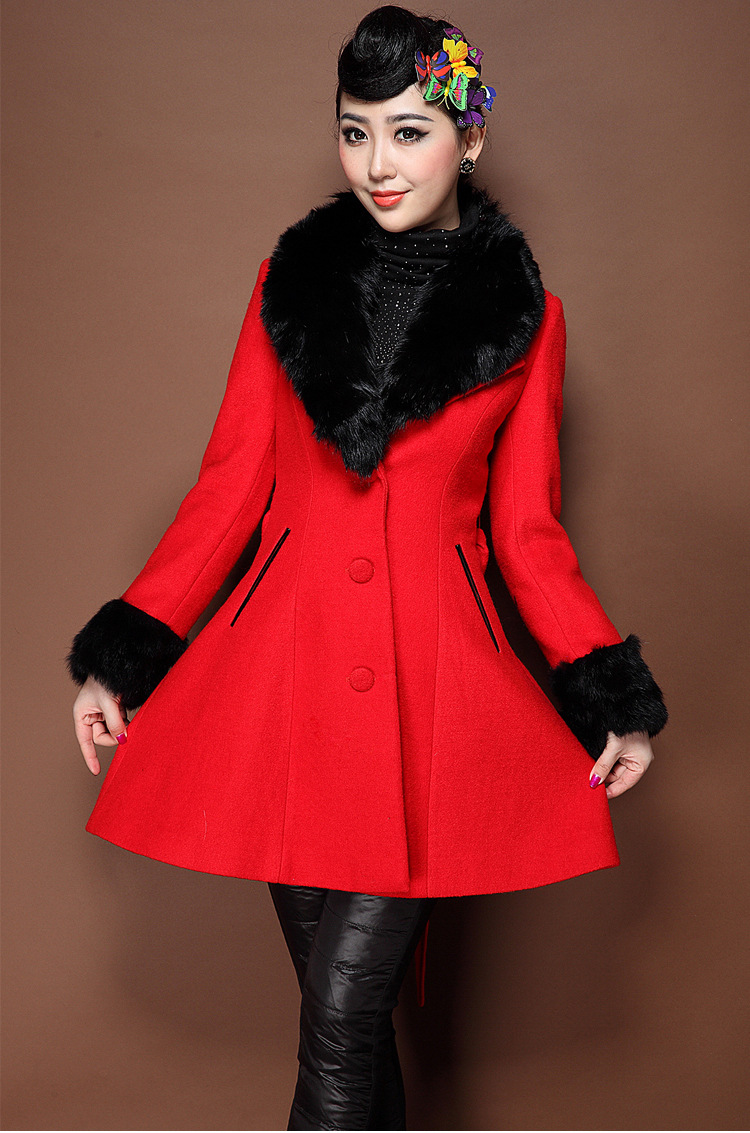 红色毛呢副本_12