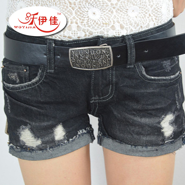 <em>秋冬</em>新款<em>女士牛仔短裤</em> 2013潮流单品低腰水洗