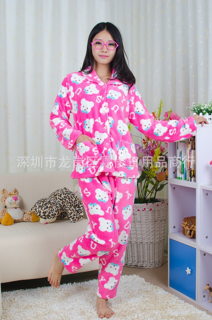 <em>批发</em>冬天女士<em>珊瑚绒夹棉</em>超柔<em>睡衣</em> 超值特价新