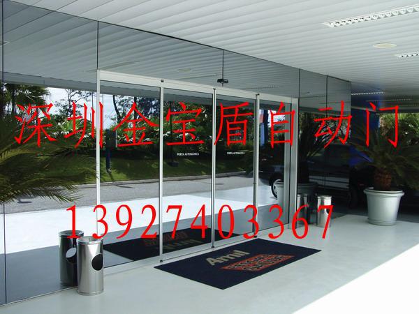 1361839275-9341