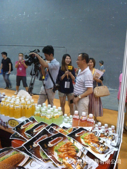 2013琶洲展会,状元坊总经理接受珠江电视台采