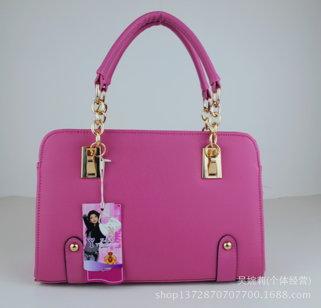 厂家直销时尚定型韩风<em>女士包包</em> 商店热卖<em>女士</em>