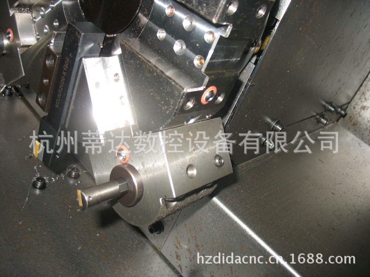 专业提供数控车床专用镗刀座 数控车床通用配件