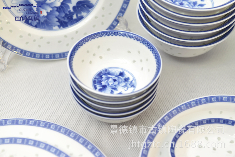 玲珑牡丹反口碗