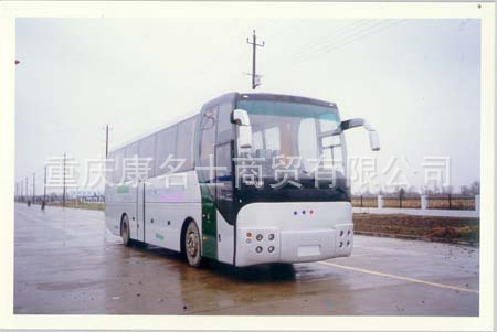 燕京YJ6126H3客车C300东风康明斯发动机