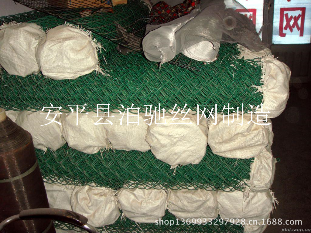 67737b08d4e9423ea156b3f66e3d29