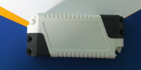 4-7W尺寸是88X38X22MM