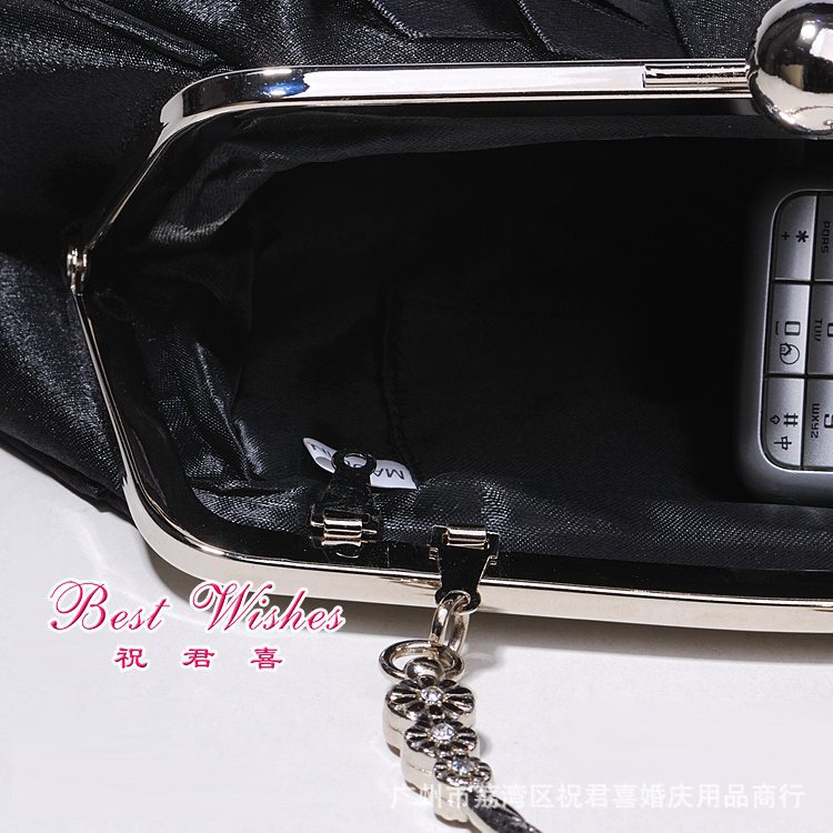 8268black0jt
