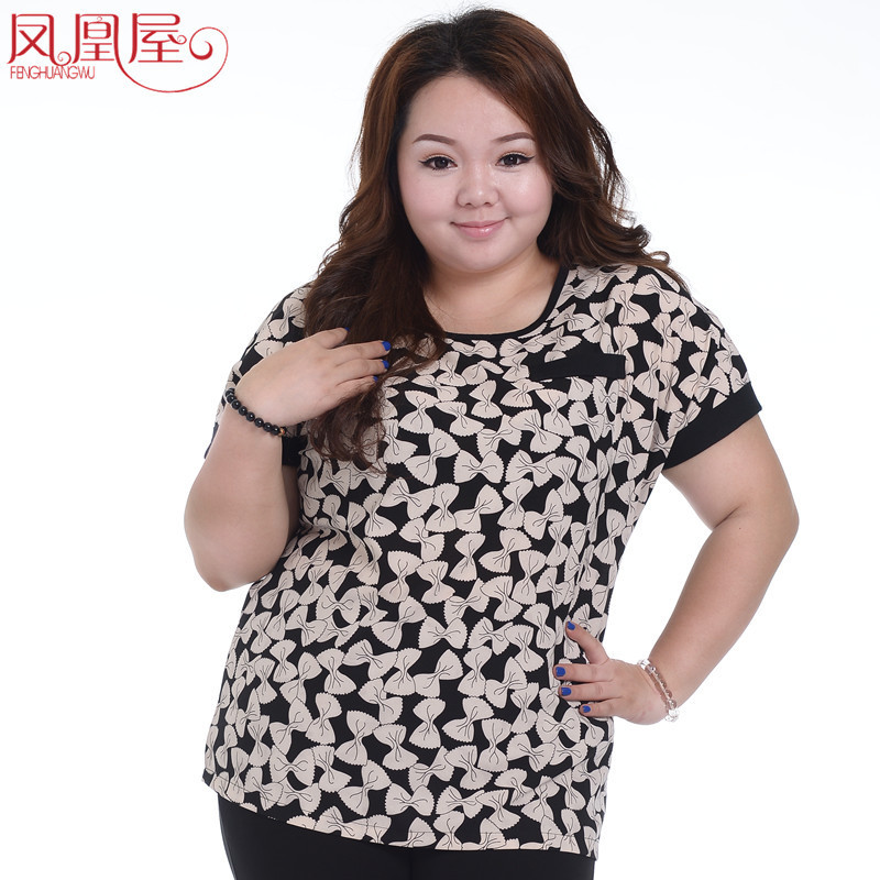 大码新款夏装蝴蝶花色高档面料<em>胖妹</em>加大码<em>衣服</em>