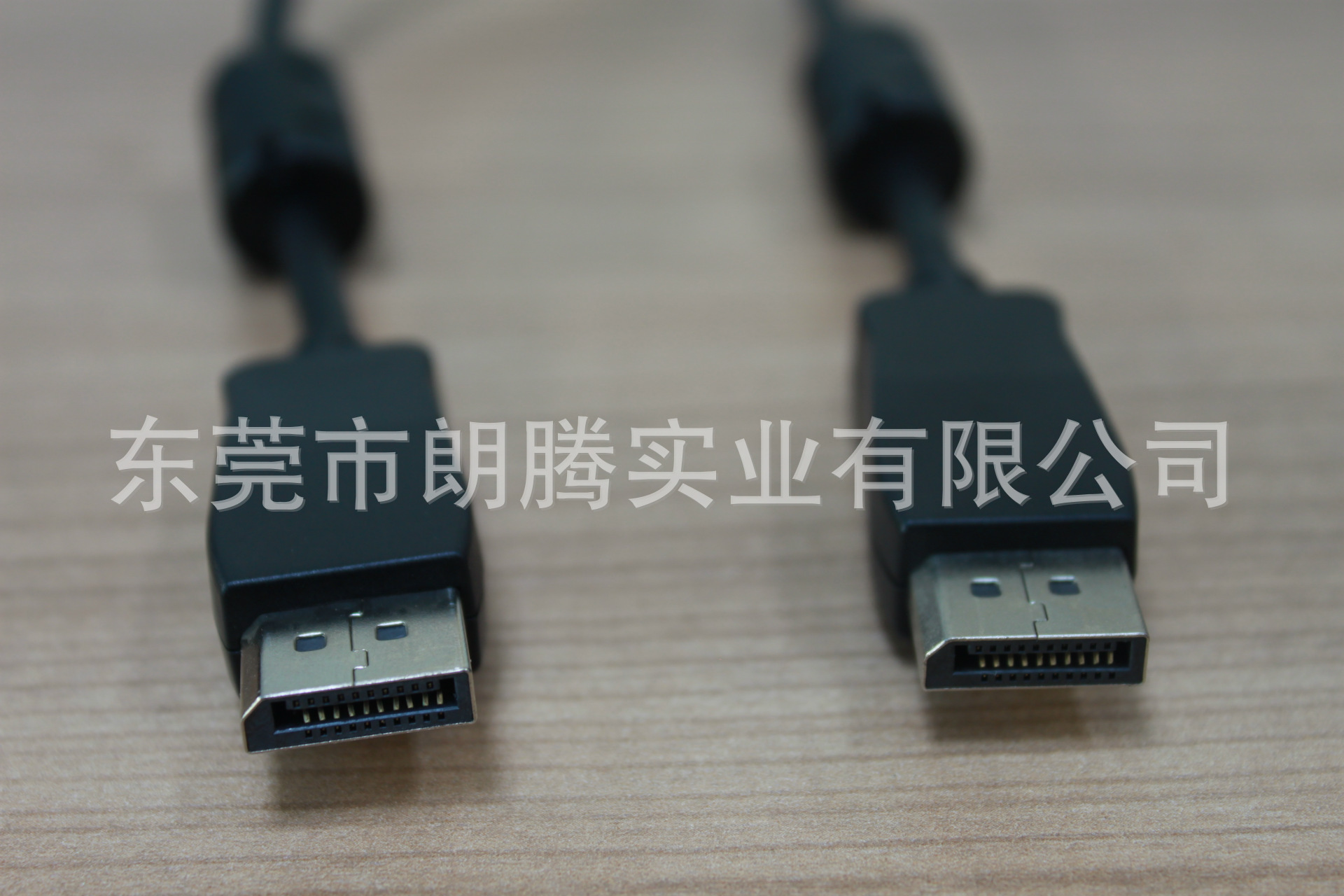 【Displayport to VGA Adapter DP转VGA 转接