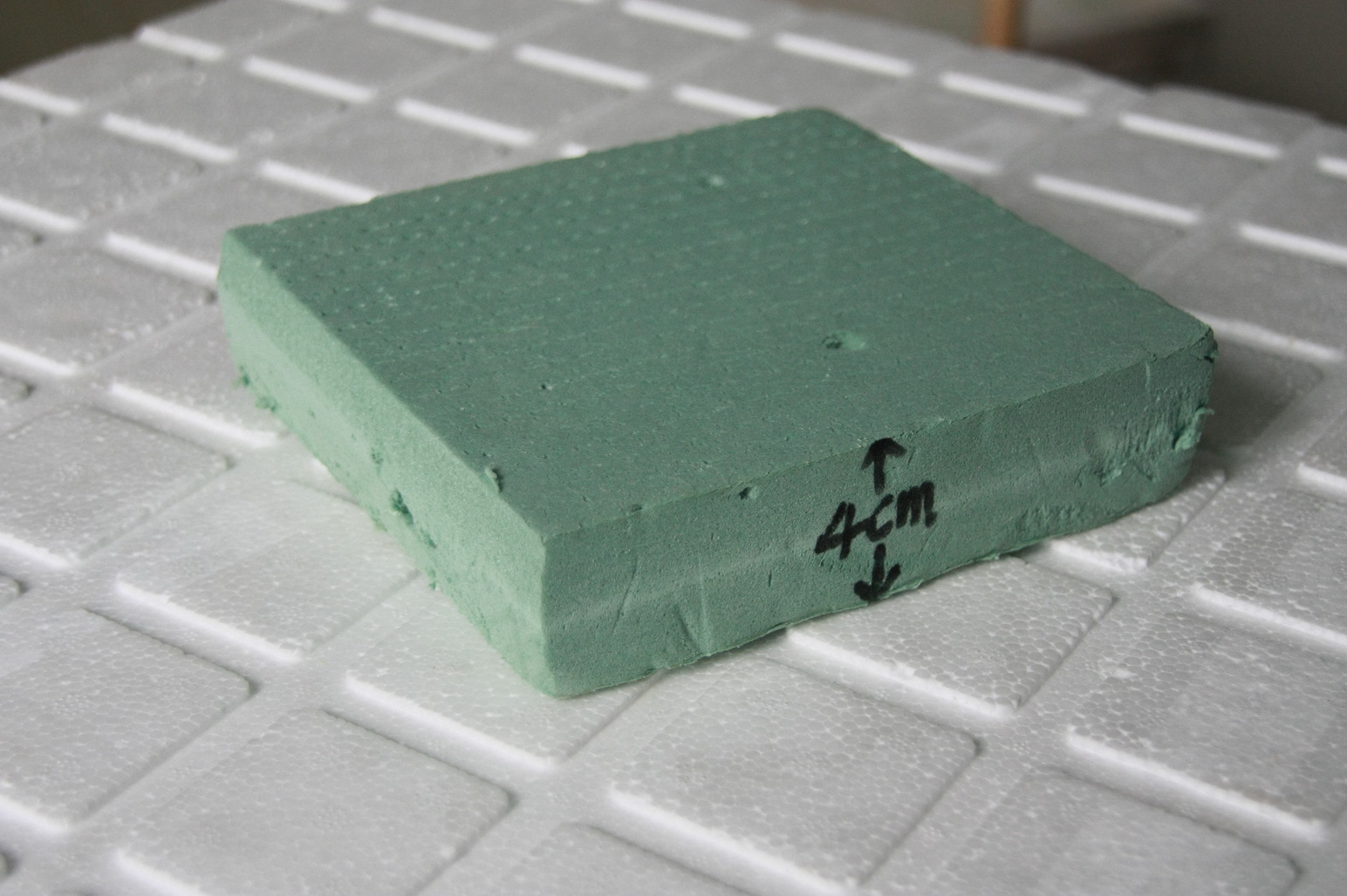 【南宁隔热材料厂家 XPS挤塑板 绿色4厘米厚