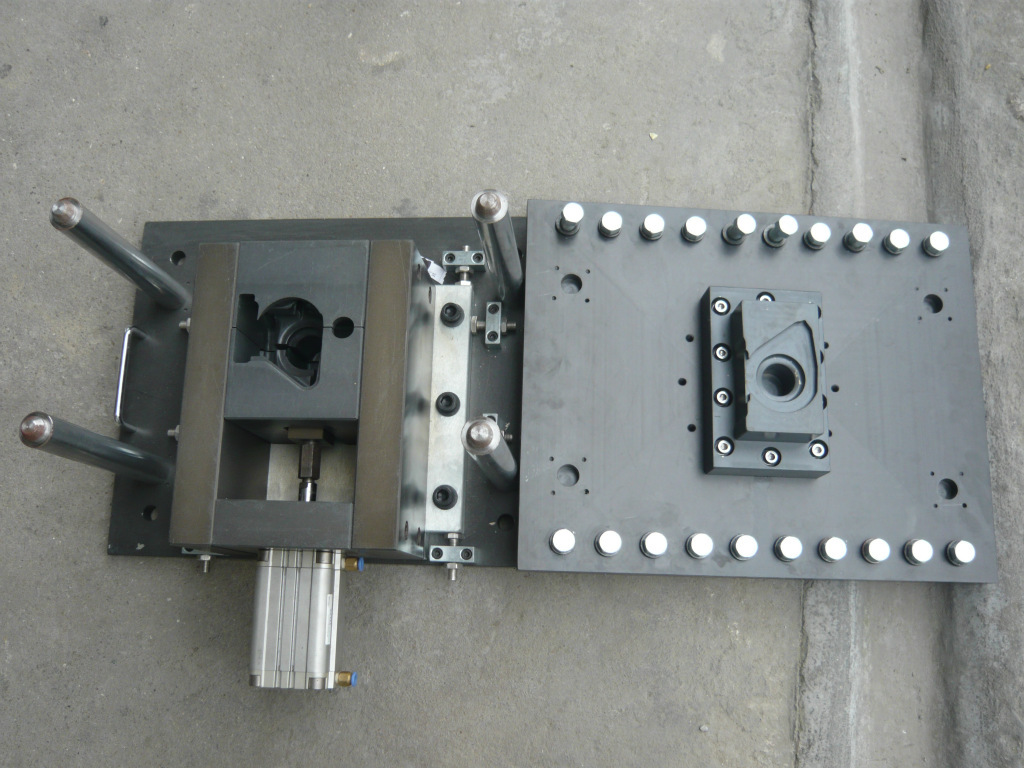 震動(dòng)摩擦模具